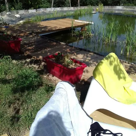 Les Bois De La Chapelle Casa vacanze *